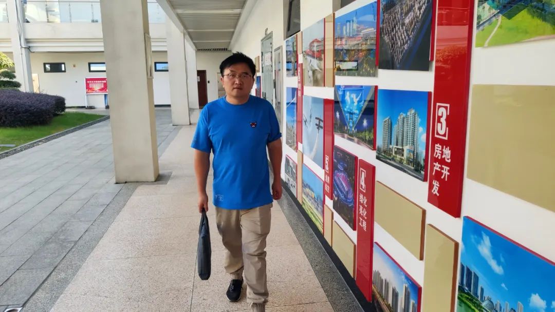 车谷好人 | 首军旺：用脚步丈量梦想的“基建匠人”